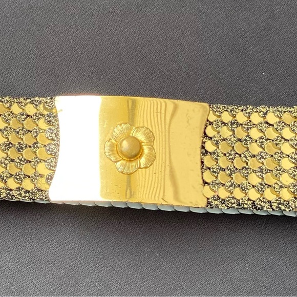 Vintage Gold Stretch Belt - Picture 13 of 13